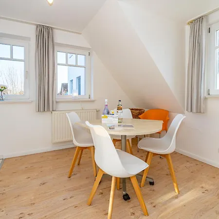 Haus Conwind 5b Apartament